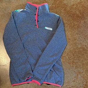 Columbia Women's  Grey and Red Pullover Size Small